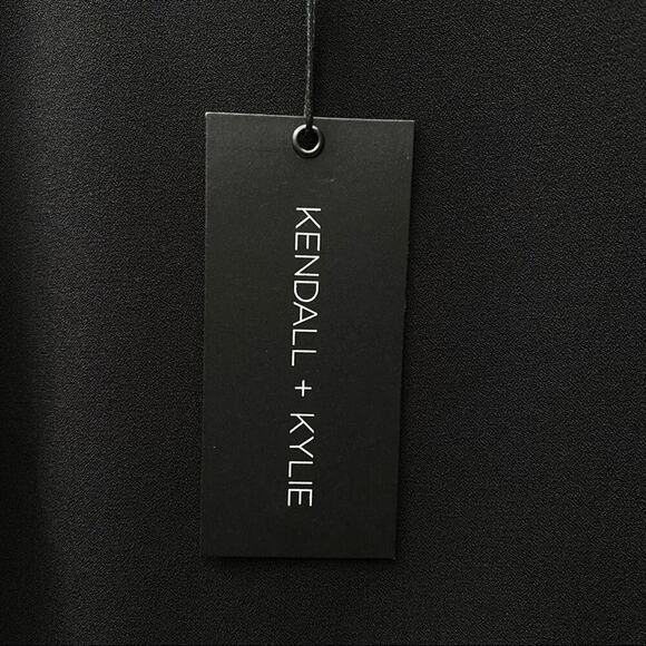 Kendall + Kylie Black Cut Out Women's Blac… - Picture 7 of 8